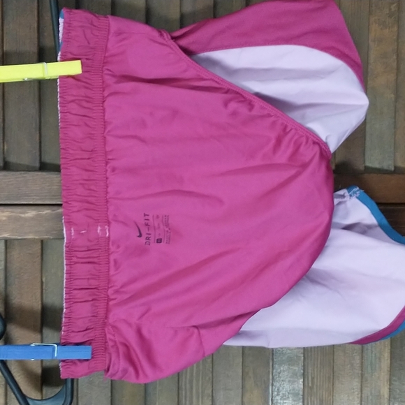 Nike Dri-Fit Shorts with Liner - Picture 7 of 8